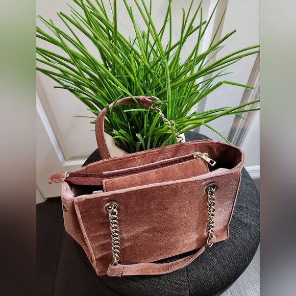 Purse - Picture 8 of 10